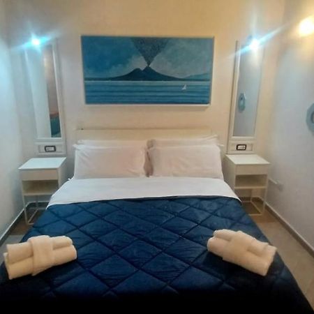 Apartamento Residenza Plebliscito Nápoles Exterior foto