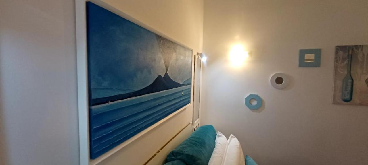 Apartamento Residenza Plebliscito Nápoles Exterior foto