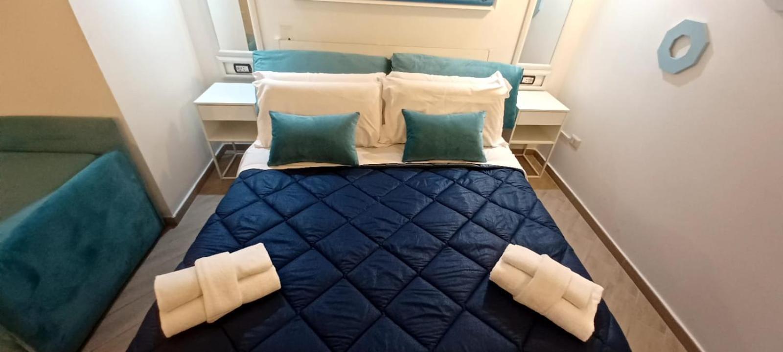 Apartamento Residenza Plebliscito Nápoles Exterior foto